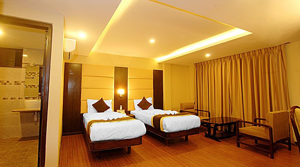 Kathmandu Grand Hotel Ngoại thất bức ảnh
